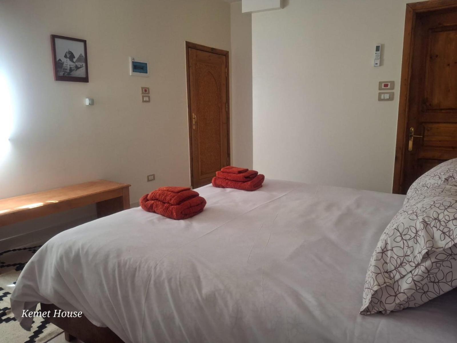 Kemet House Hotel Луксор Екстериор снимка